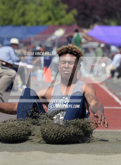 Thumbnail 2 in WIAA 4A Track and Field Championships (Boys Events) photogallery.