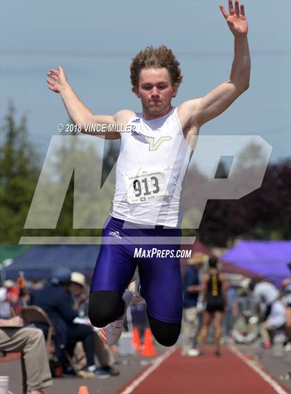 Thumbnail 1 in WIAA 4A Track and Field Championships (Boys Events) photogallery.
