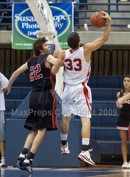 Thumbnail 1 in Cathedral vs La Jolla (SDS D3 Final) photogallery.