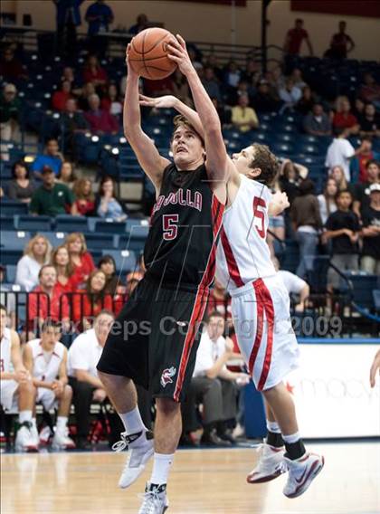 Thumbnail 2 in Cathedral vs La Jolla (SDS D3 Final) photogallery.