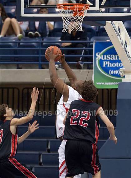 Thumbnail 3 in Cathedral vs La Jolla (SDS D3 Final) photogallery.