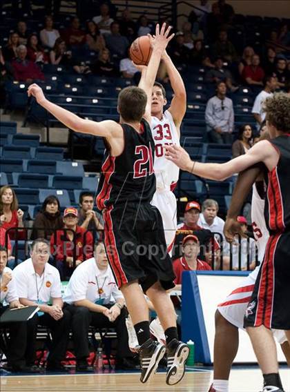 Thumbnail 1 in Cathedral vs La Jolla (SDS D3 Final) photogallery.