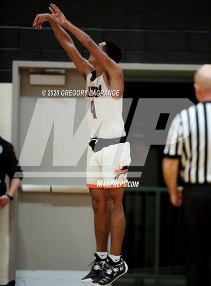 Thumbnail 2 in Richland vs Haltom photogallery.