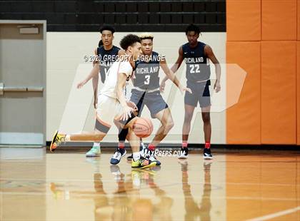 Thumbnail 1 in Richland vs Haltom photogallery.