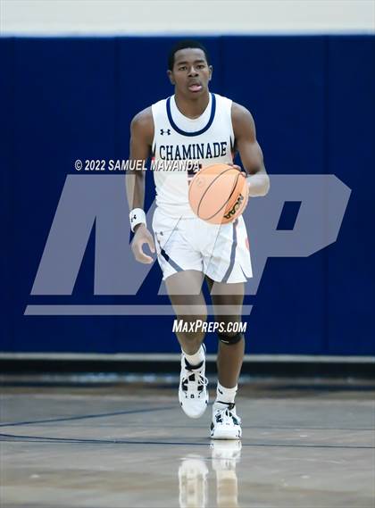 Thumbnail 2 in Chaminade vs Sylmar (7th Annual West Valley Tip-off Classic) photogallery.