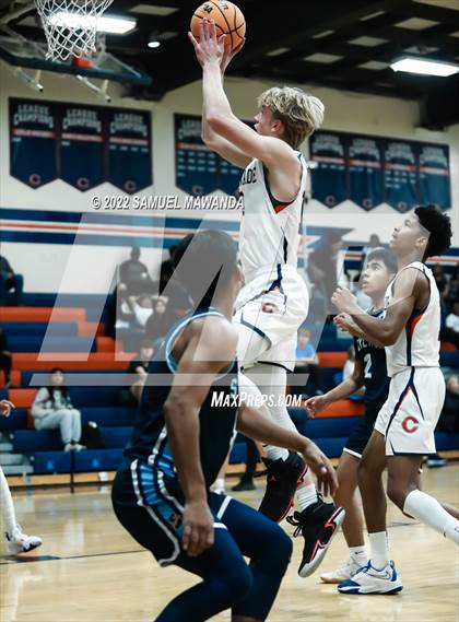 Thumbnail 3 in Chaminade vs Sylmar (7th Annual West Valley Tip-off Classic) photogallery.