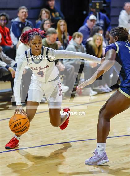 Thumbnail 2 in River Ridge vs. Bob Jones (She Got Game Classic) photogallery.