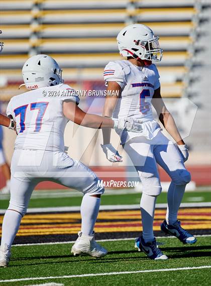 Thumbnail 3 in Christian Brothers vs. Jesuit photogallery.