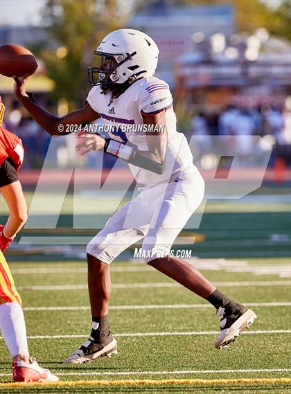 Thumbnail 2 in Christian Brothers vs. Jesuit photogallery.