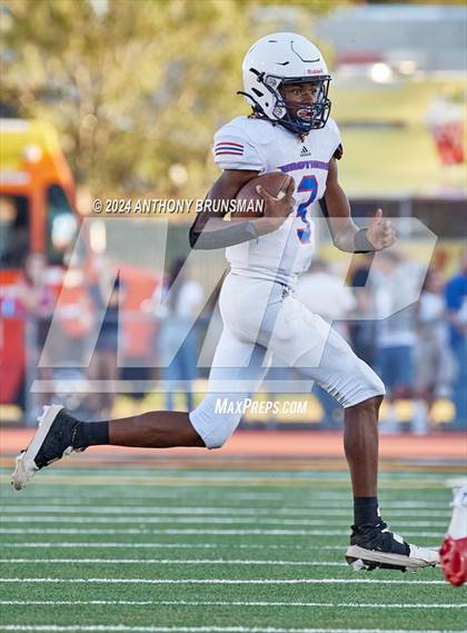 Thumbnail 1 in Christian Brothers vs. Jesuit photogallery.