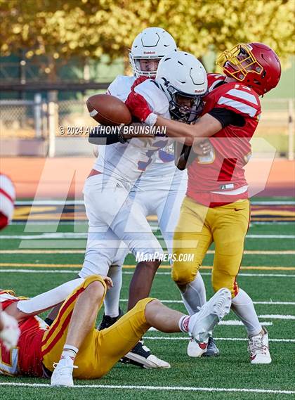 Thumbnail 3 in Christian Brothers vs. Jesuit photogallery.