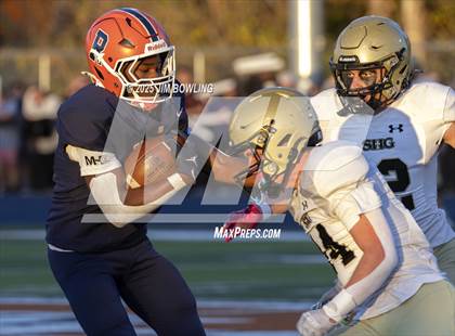 Thumbnail 2 in Rochester vs Sacred Heart-Griffin (IHSA 4A State Quarterfinal) photogallery.