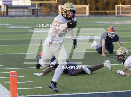 Thumbnail 1 in Rochester vs Sacred Heart-Griffin (IHSA 4A State Quarterfinal) photogallery.