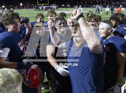 Thumbnail 1 in Rochester vs Sacred Heart-Griffin (IHSA 4A State Quarterfinal) photogallery.