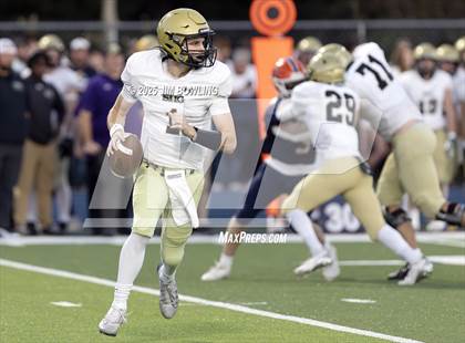 Thumbnail 1 in Rochester vs Sacred Heart-Griffin (IHSA 4A State Quarterfinal) photogallery.