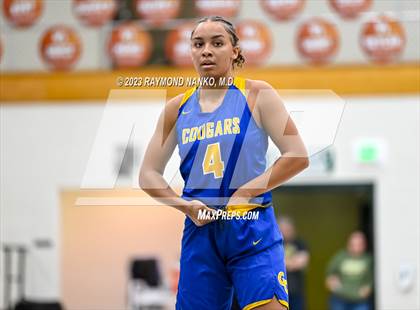 Thumbnail 3 in JV: Greenfield-Central @ Pendleton Heights photogallery.
