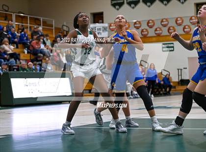 Thumbnail 2 in JV: Greenfield-Central @ Pendleton Heights photogallery.