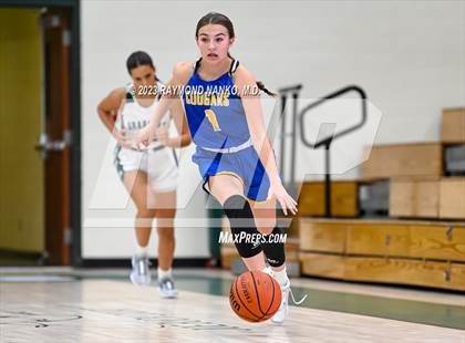 Thumbnail 3 in JV: Greenfield-Central @ Pendleton Heights photogallery.