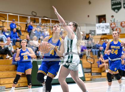 Thumbnail 1 in JV: Greenfield-Central @ Pendleton Heights photogallery.