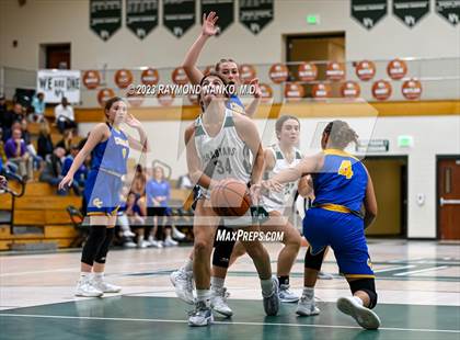 Thumbnail 1 in JV: Greenfield-Central @ Pendleton Heights photogallery.