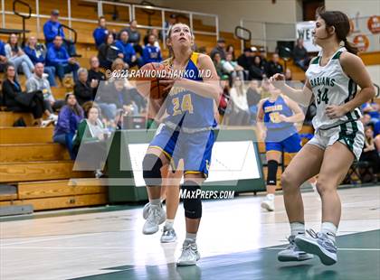 Thumbnail 3 in JV: Greenfield-Central @ Pendleton Heights photogallery.