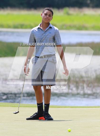Thumbnail 2 in Central vs Springstead photogallery.