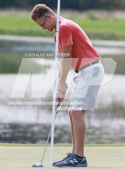 Thumbnail 2 in Central vs Springstead photogallery.