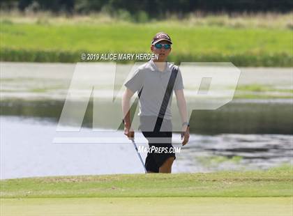 Thumbnail 2 in Central vs Springstead photogallery.
