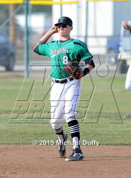 Thumbnail 1 in North @ Tehachapi photogallery.