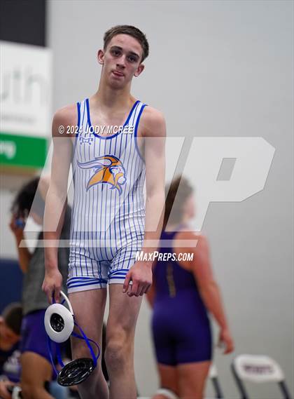 Thumbnail 3 in DeSoto Central vs North Pontotoc photogallery.