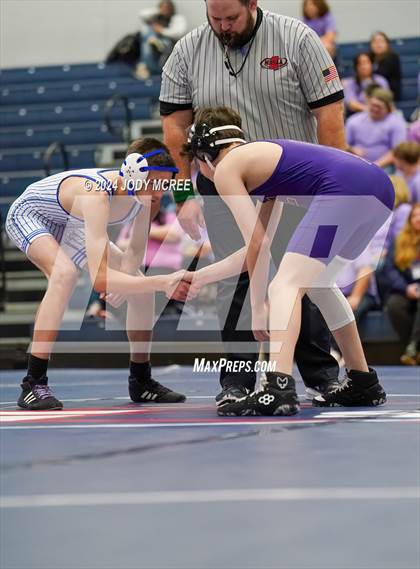 Thumbnail 3 in DeSoto Central vs North Pontotoc photogallery.