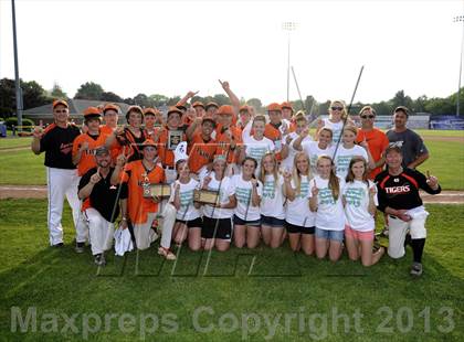 Thumbnail 2 in Lyndonville @ Fillmore (NYSPHSAA Section V Class-DD Final) photogallery.
