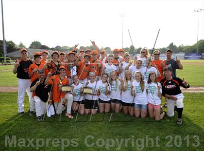 Thumbnail 1 in Lyndonville @ Fillmore (NYSPHSAA Section V Class-DD Final) photogallery.