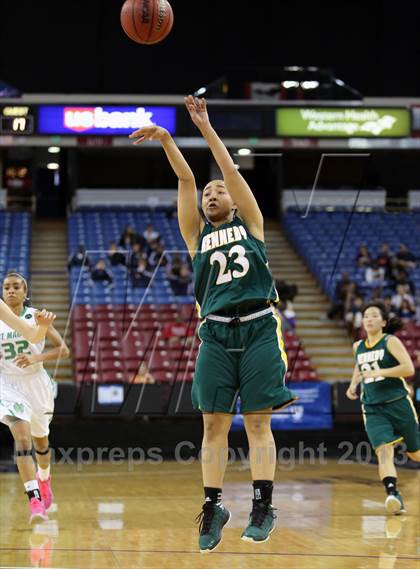 Thumbnail 1 in St. Mary's vs Kennedy (CIF SJS D1 Final) photogallery.