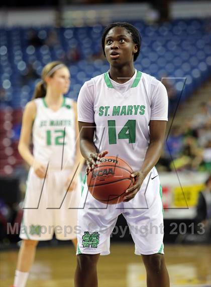 Thumbnail 3 in St. Mary's vs Kennedy (CIF SJS D1 Final) photogallery.