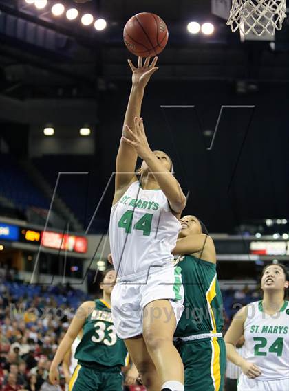 Thumbnail 3 in St. Mary's vs Kennedy (CIF SJS D1 Final) photogallery.