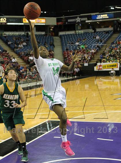 Thumbnail 3 in St. Mary's vs Kennedy (CIF SJS D1 Final) photogallery.