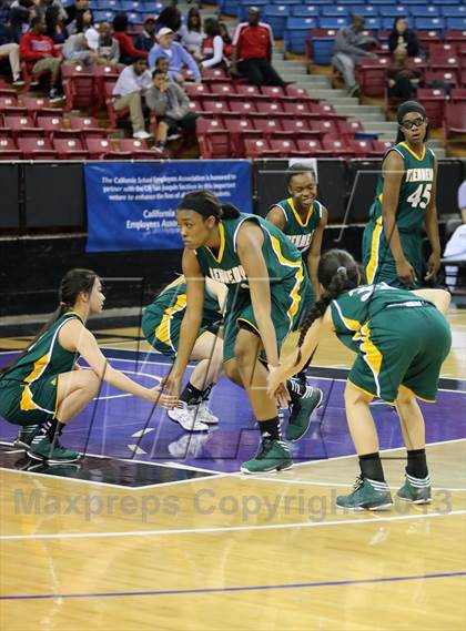 Thumbnail 2 in St. Mary's vs Kennedy (CIF SJS D1 Final) photogallery.