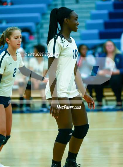 Thumbnail 1 in Hylton @ Potomac photogallery.