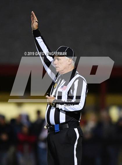 Thumbnail 2 in Cardinal Newman vs. El Camino (CIF D3AA State Final) photogallery.