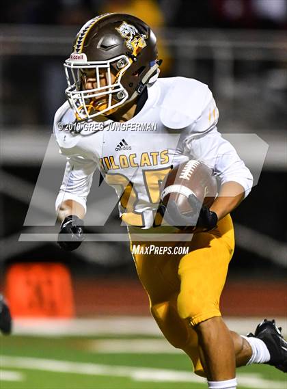 Thumbnail 3 in Cardinal Newman vs. El Camino (CIF D3AA State Final) photogallery.