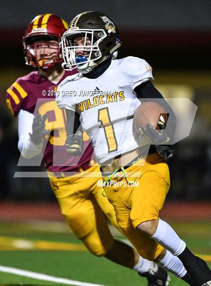 Thumbnail 1 in Cardinal Newman vs. El Camino (CIF D3AA State Final) photogallery.