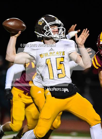 Thumbnail 2 in Cardinal Newman vs. El Camino (CIF D3AA State Final) photogallery.