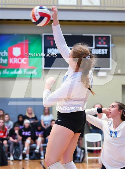 Thumbnail 2 in Hagerty vs. Sunnyslope (Nike Tournament of Champions) photogallery.