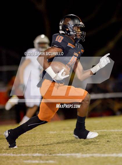 Thumbnail 1 in Greenway vs. Desert Edge (AIA 4A Quarterfinal) photogallery.
