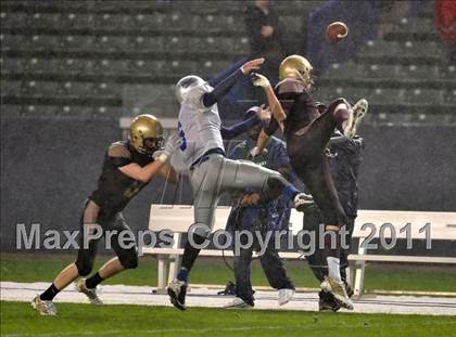 Thumbnail 2 in Brookside Christian vs. Bishop's (CIF State D4 Final) photogallery.