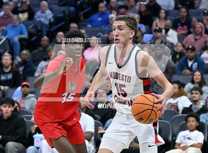 Thumbnail 3 in Folsom vs. Modesto Christian (CIF SJS D1 Final) photogallery.