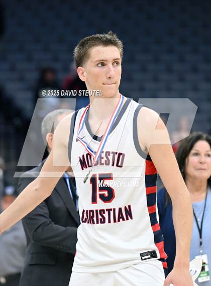 Thumbnail 1 in Folsom vs. Modesto Christian (CIF SJS D1 Final) photogallery.