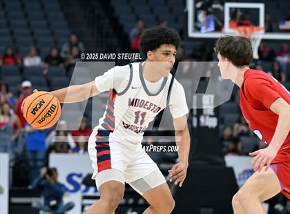 Thumbnail 1 in Folsom vs. Modesto Christian (CIF SJS D1 Final) photogallery.