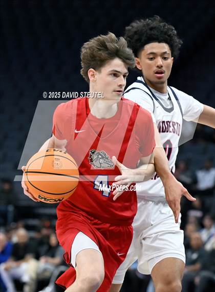 Thumbnail 1 in Folsom vs. Modesto Christian (CIF SJS D1 Final) photogallery.